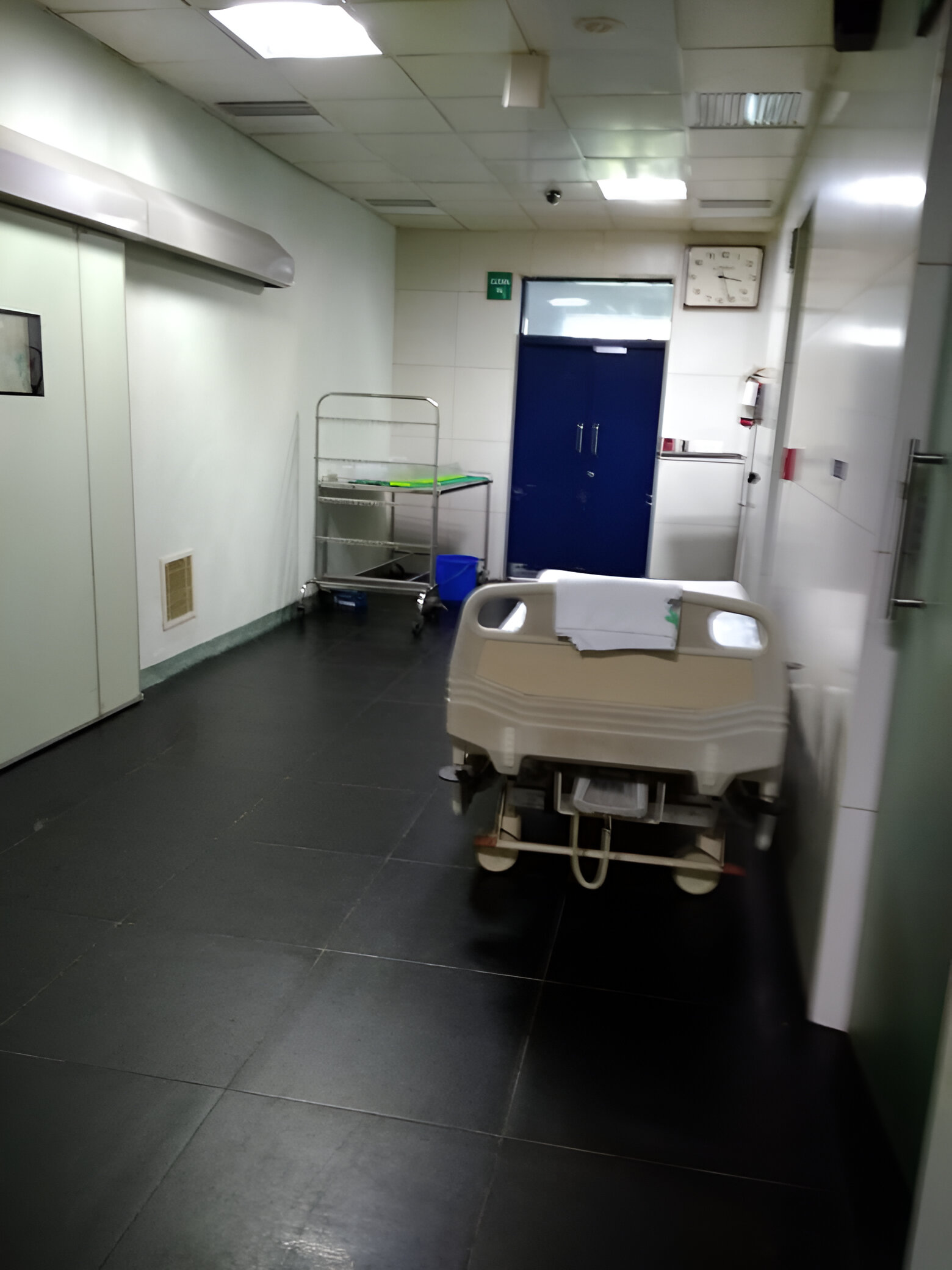 Clean circulation corridor in the support zone, Chettinad Health City cardiology